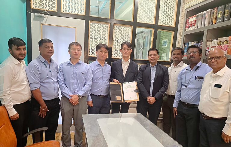 Hyundai WIA Team at Khed